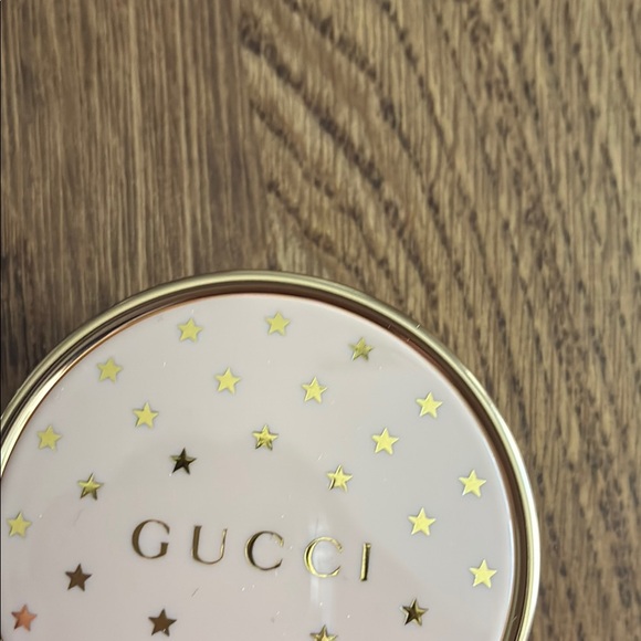 Gucci NIB  Blush de Beauté 05 Rosy Beige - Picture 3 of 11